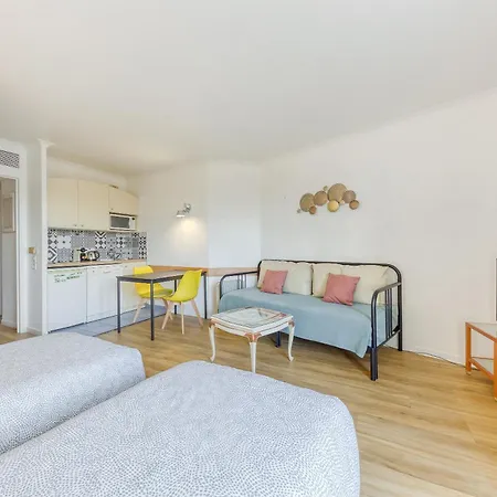 Appartement 7mn Walk To Metro, In 3*